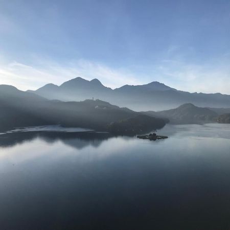 The Wen Wan Resort Sun Moon Lake Юйчи Экстерьер фото