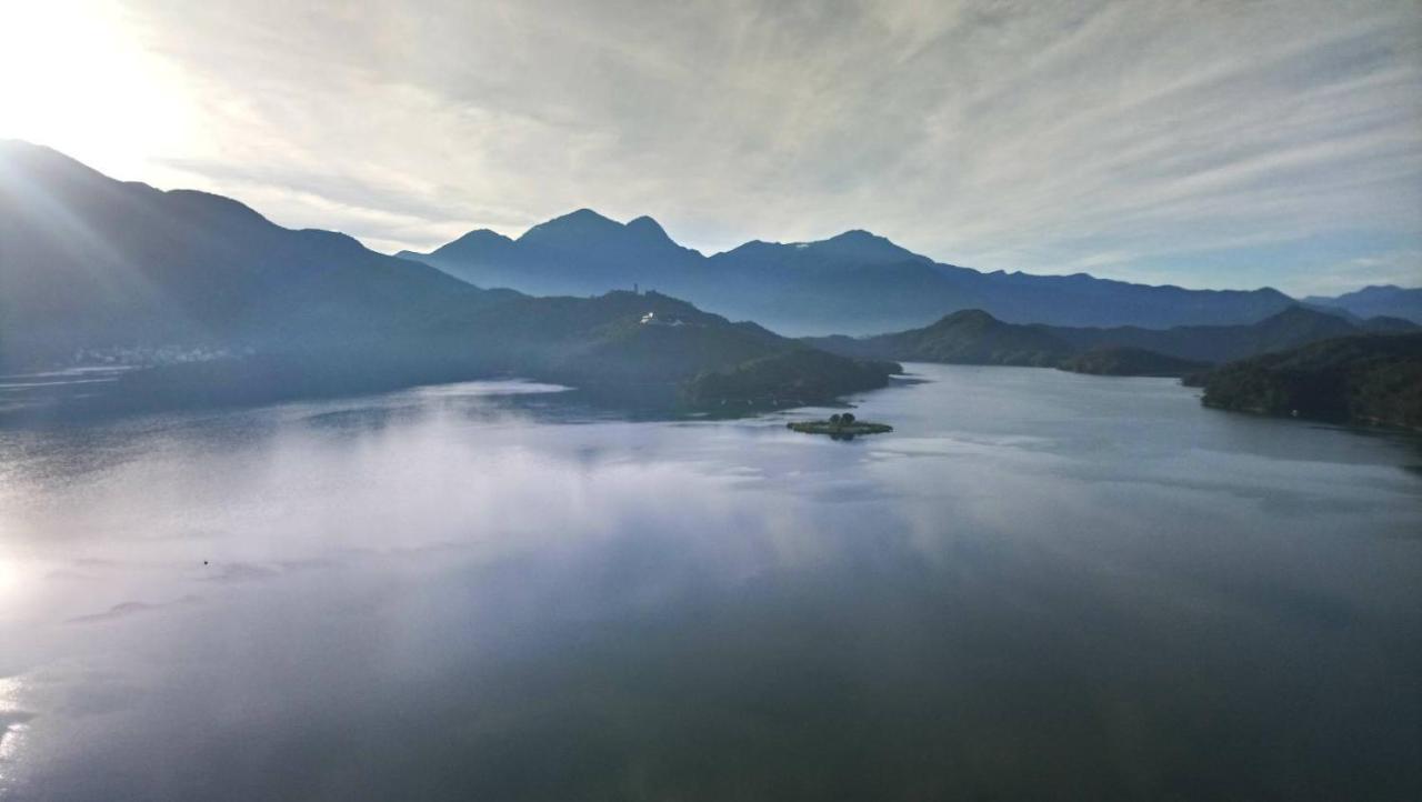 The Wen Wan Resort Sun Moon Lake Юйчи Экстерьер фото